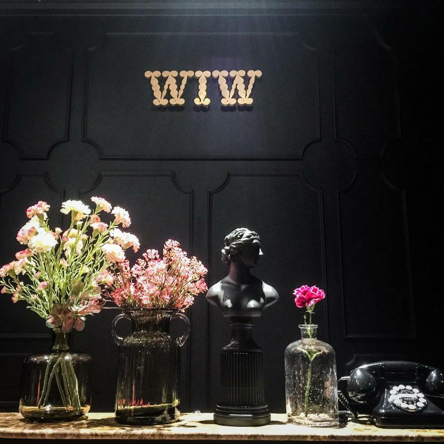 Wiw Mini Hotel Bangkok Esterno foto