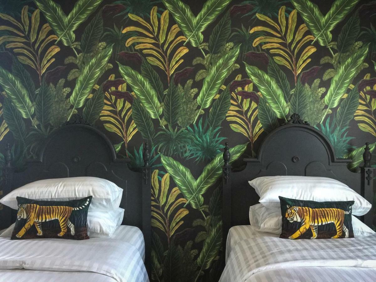 Wiw Mini Hotel Bangkok Esterno foto